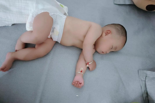广州供卵代怀包生男孩宝宝短发型女